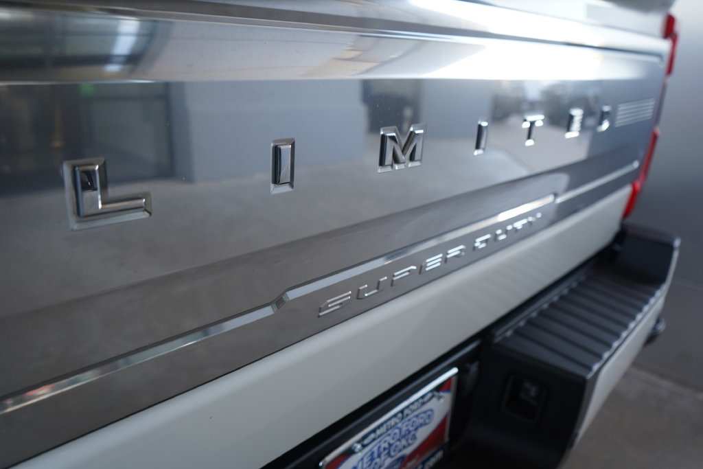 Certified 2024 Ford F450 Limited AWD/4WD image 7