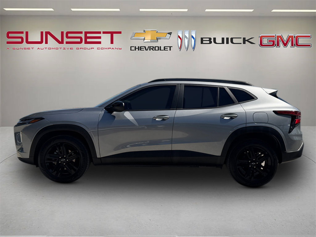 Used 2025 Chevrolet Trax ACTIV w/ Sunroof Package FWD image 6