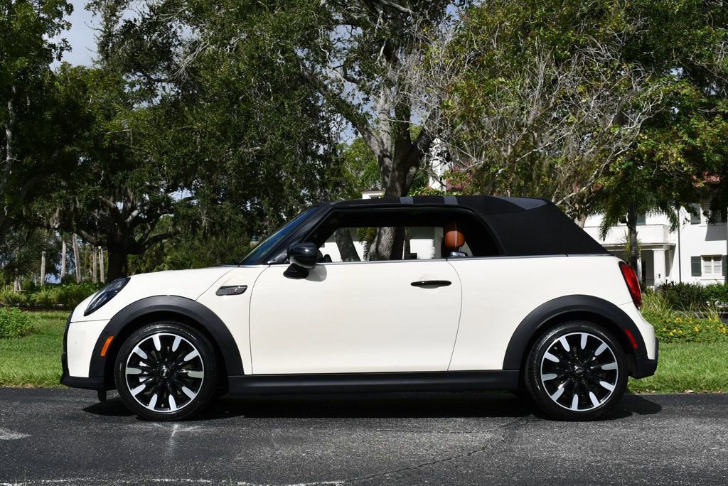 Used 2023 MINI Cooper S image 34
