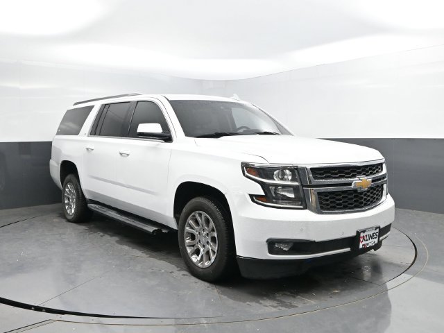 Used 2019 Chevrolet Suburban LT AWD/4WD image 5
