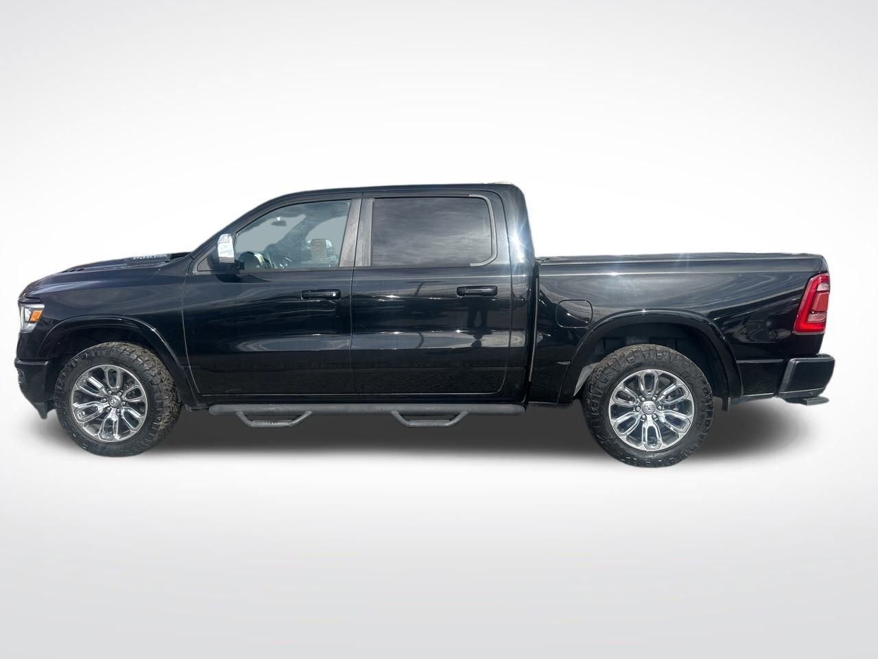 Used 2019 RAM 1500 Laramie image 4