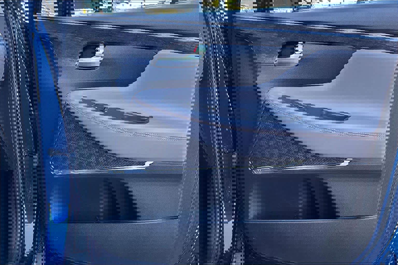 Used 2019 Hyundai Santa Fe SEL w/ Cargo Package image 23