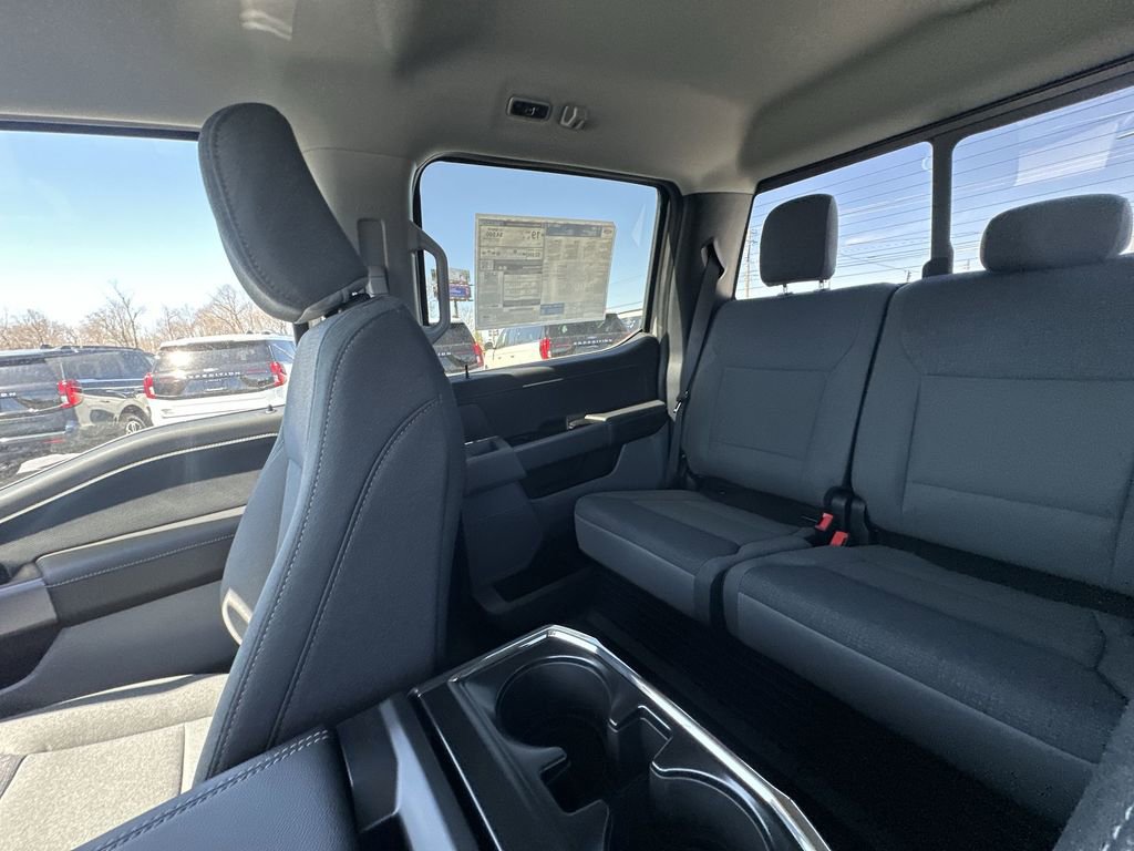 New 2026 Ford F150 XLT w/ Equipment Group 302A MID AWD/4WD image 12