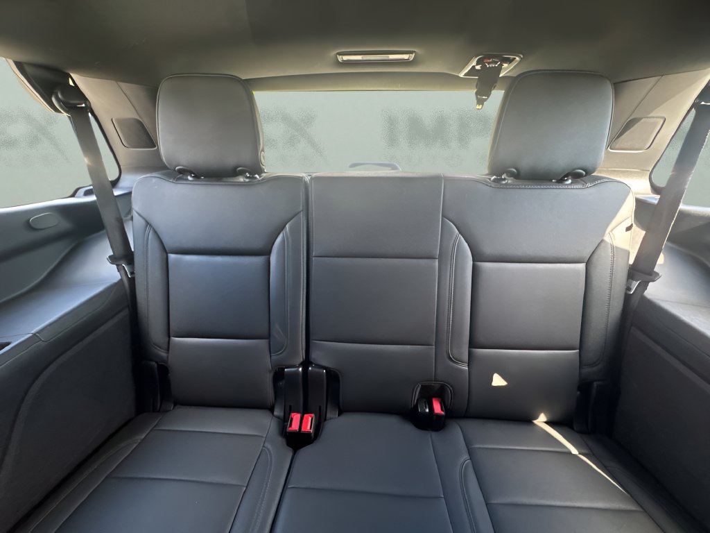 Used 2025 Chevrolet Tahoe LT AWD/4WD image 13