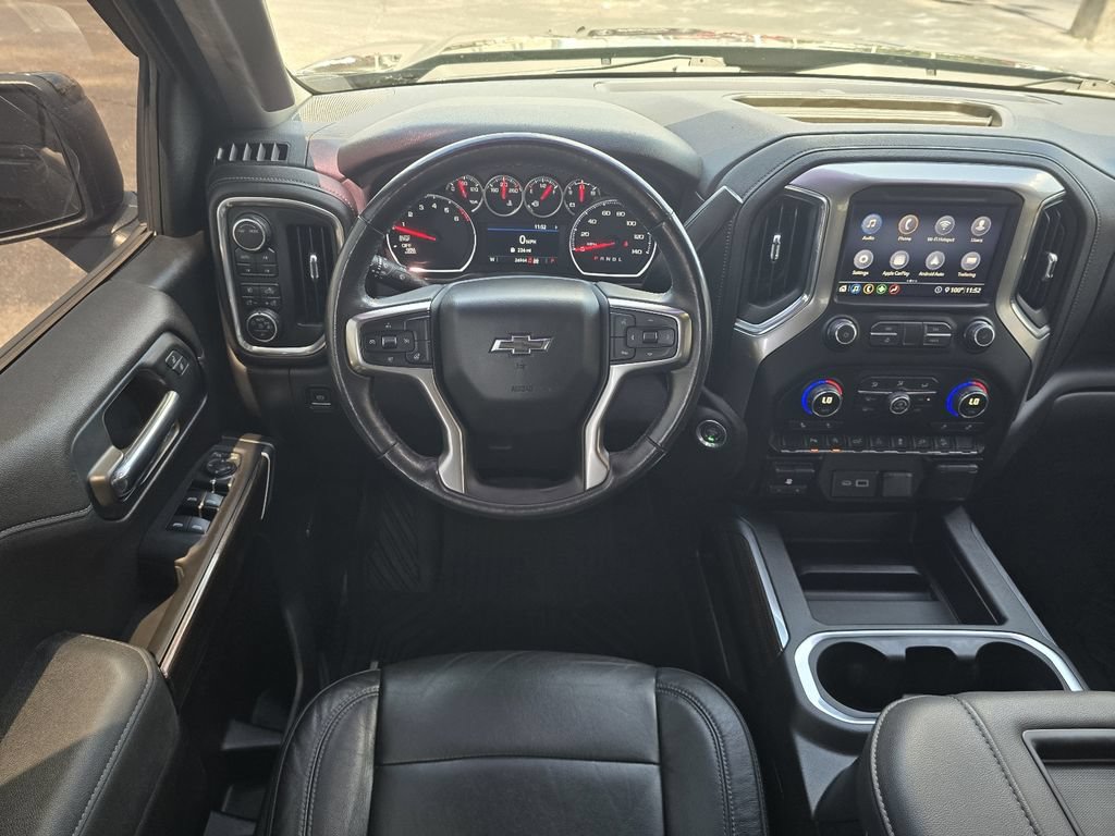 Used 2020 Chevrolet Silverado 1500 LT Trail Boss w/ Midnight Edition AWD/4WD image 16