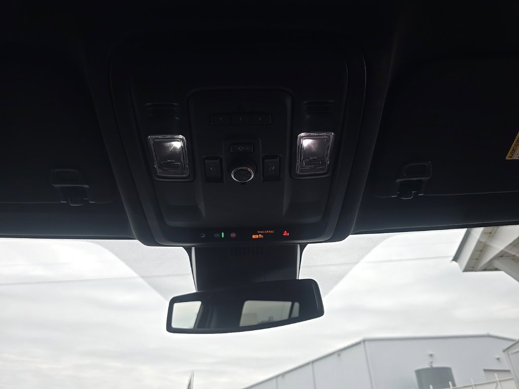 Used 2023 Chevrolet Tahoe LT w/ Luxury Package image 30