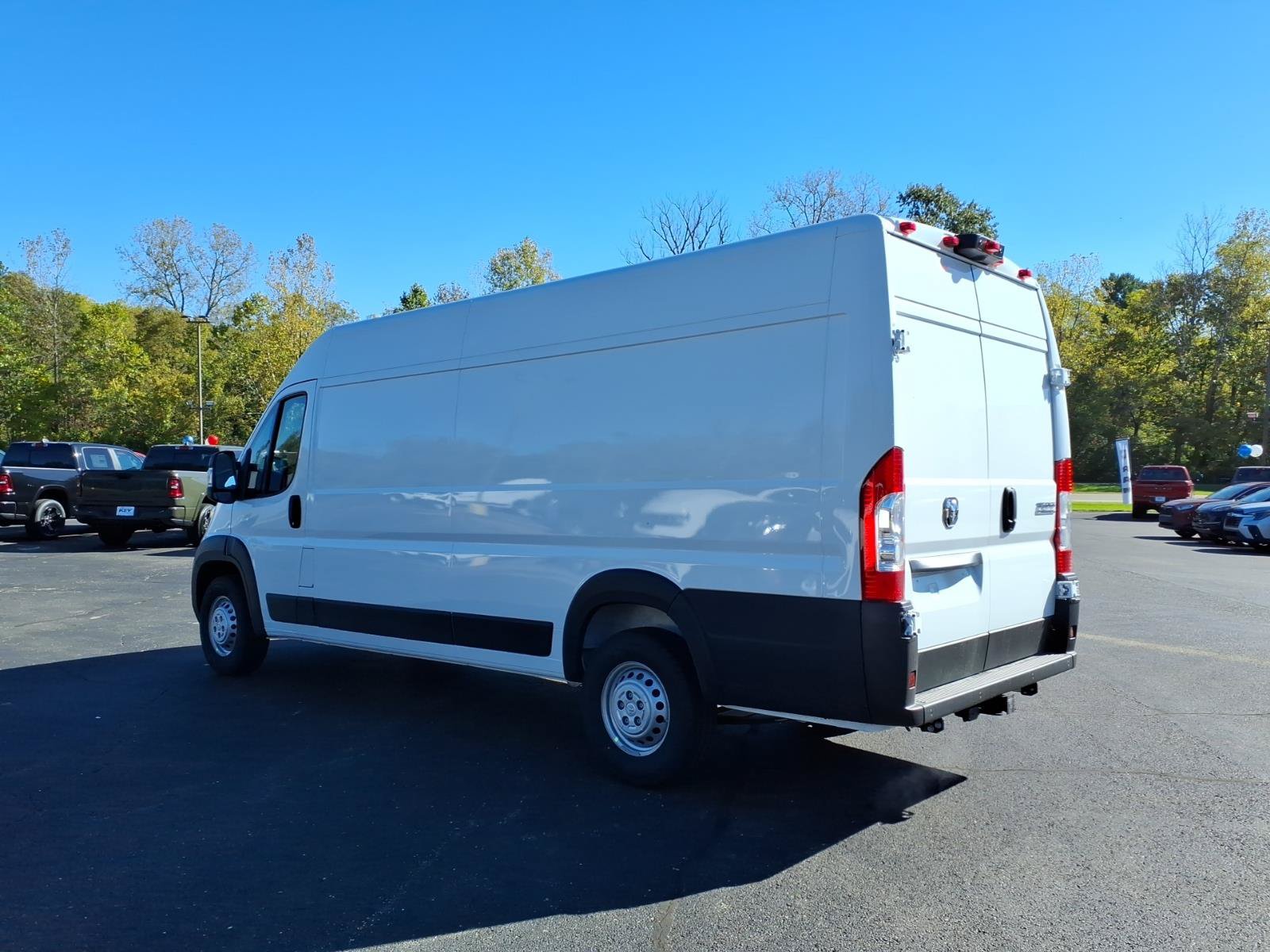 New 2027 RAM ProMaster 3500 w/ Safety Group FWD image 5
