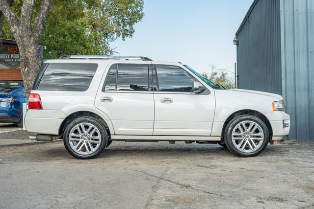 Used 2017 Ford Expedition Limited w/ Equipment Group 301A image 7