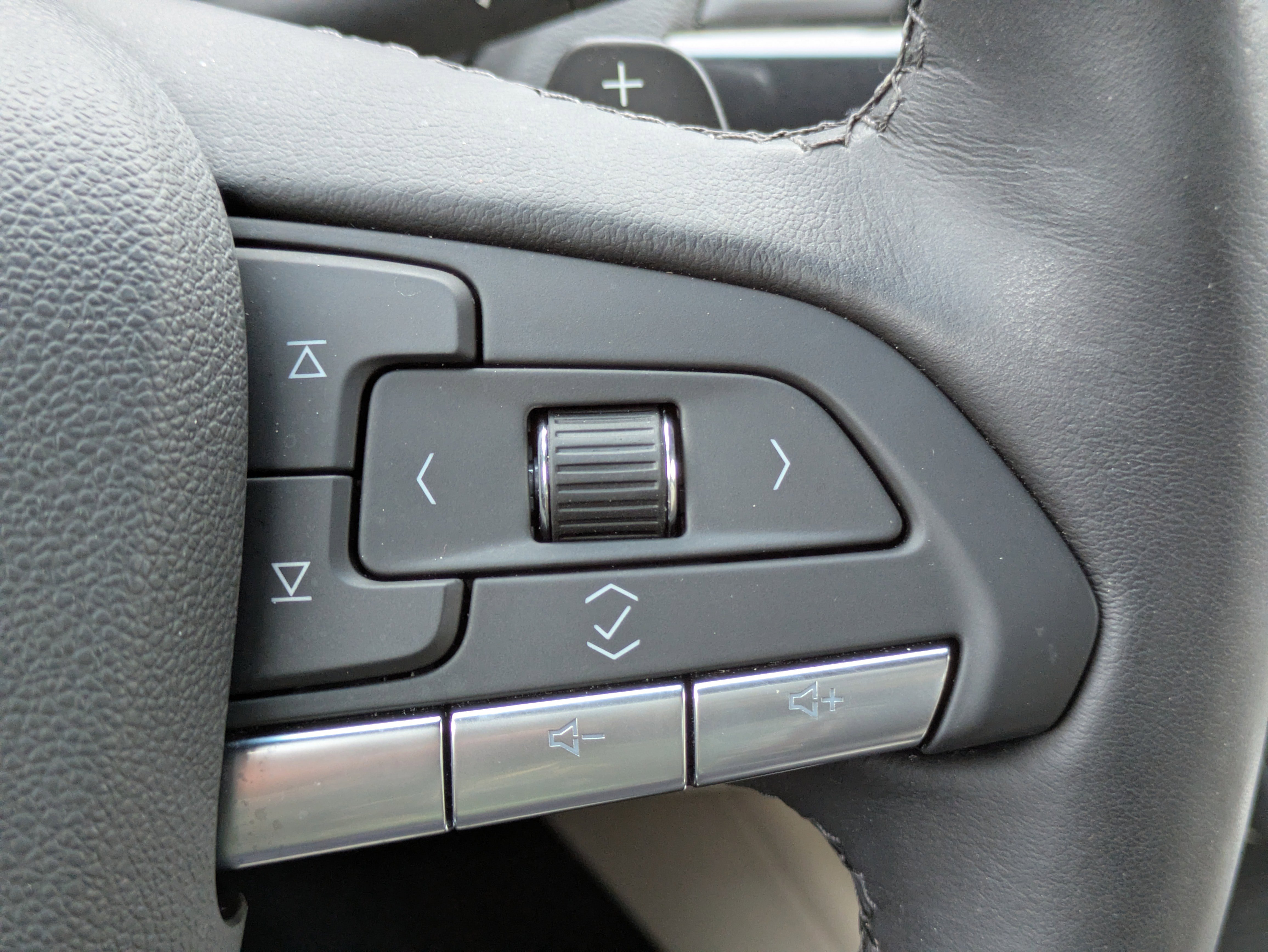 Used 2021 Cadillac CT4 Luxury w/ Sun And Sound Package image 16