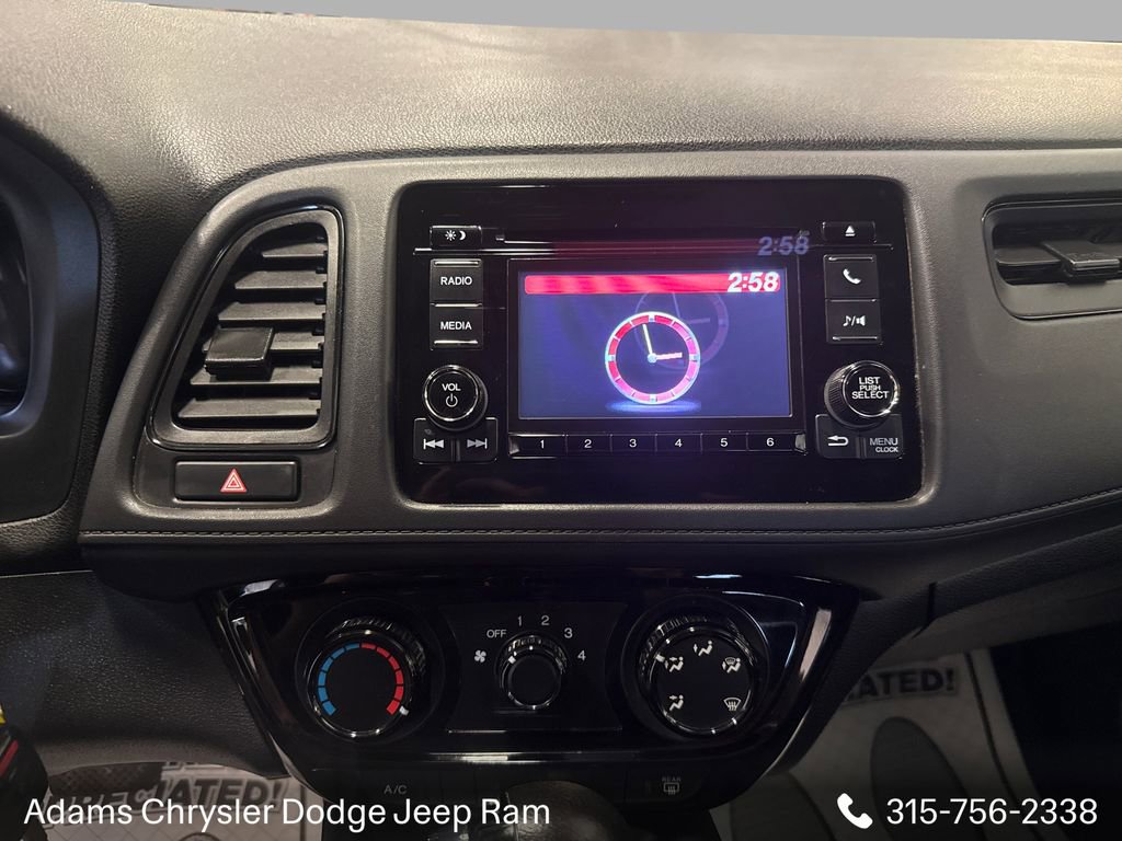 Used 2021 Honda HR-V LX image 14