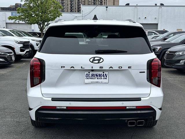Used 2024 Hyundai Palisade Calligraphy AWD/4WD image 3