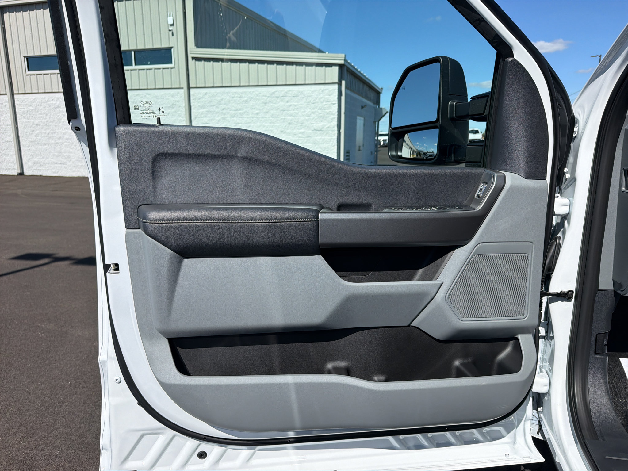 New 2027 Ford F250 XLT AWD/4WD image 9