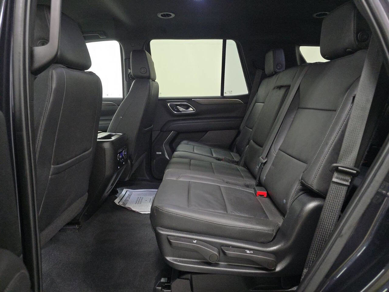Used 2022 Chevrolet Tahoe Z71 image 9