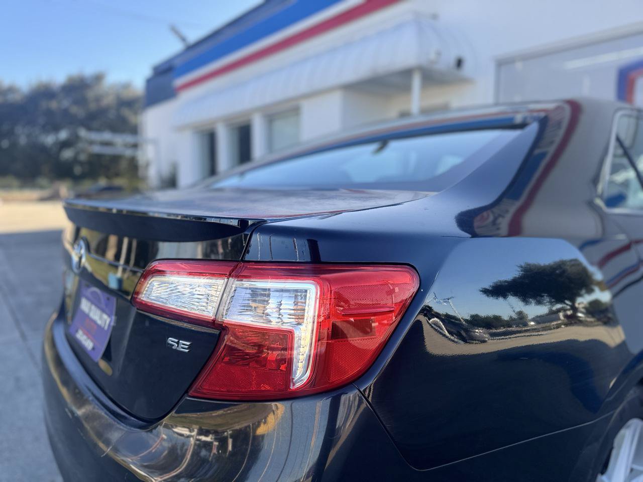 Used 2012 Toyota Camry SE FWD image 33