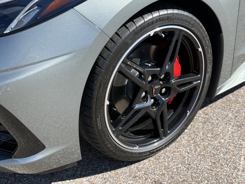 Used 2023 Chevrolet Corvette Stingray Convertible w/ 1LT image 15