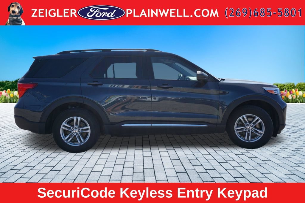 Used 2023 Ford Explorer XLT w/ Equipment Group 202A AWD/4WD image 6