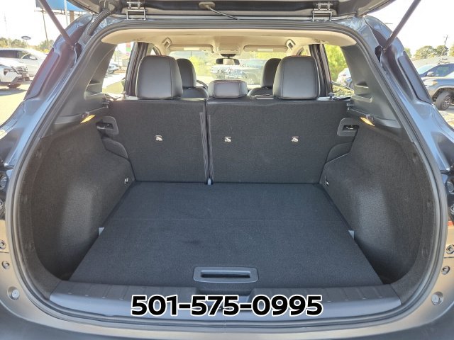 Used 2025 Nissan Kicks SR FWD image 15