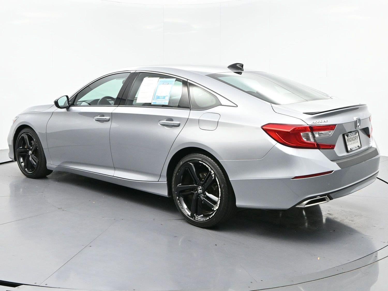 Used 2022 Honda Accord Sport image 5