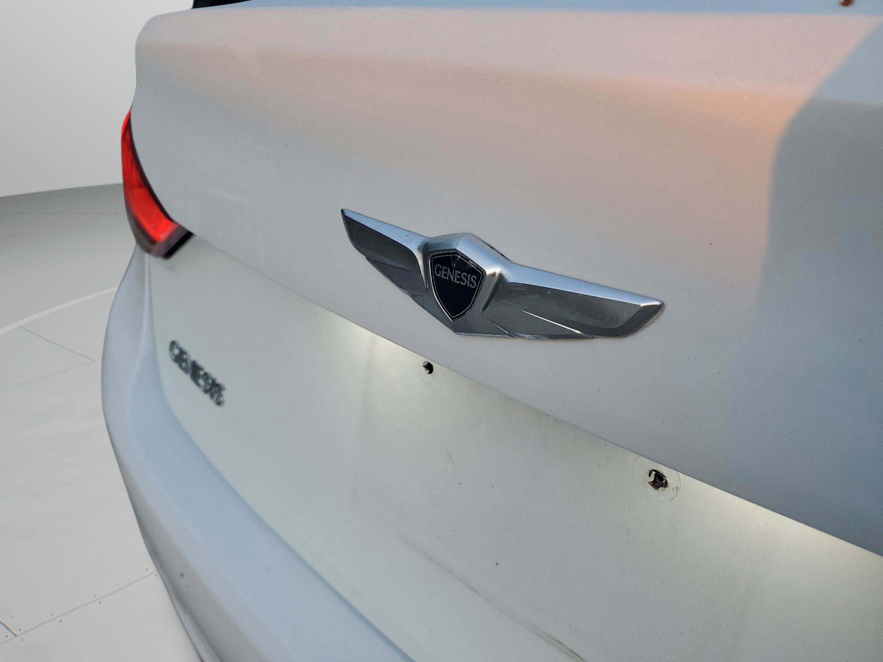 Used 2015 Hyundai Genesis 3.8 w/ Option Group 04 image 7