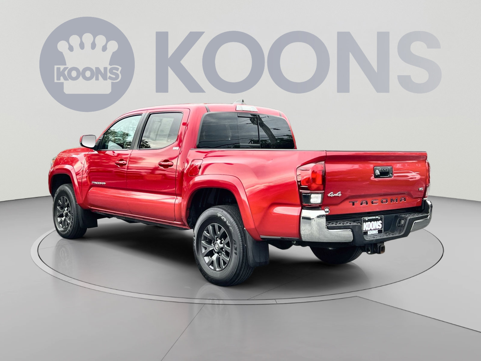 Used 2022 Toyota Tacoma SR5 AWD/4WD image 7