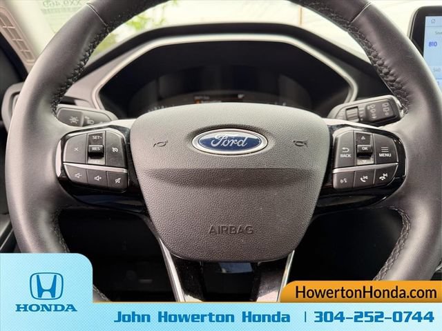 Used 2022 Ford Escape SE w/ Cold Weather Package AWD/4WD image 17