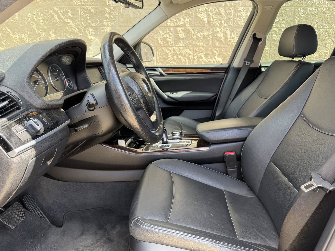 Used 2017 BMW X3 xDrive28i AWD/4WD image 5