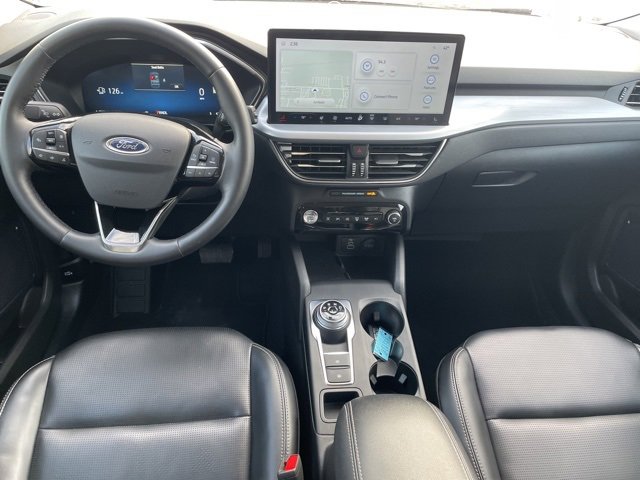 Used 2024 Ford Escape Platinum image 3