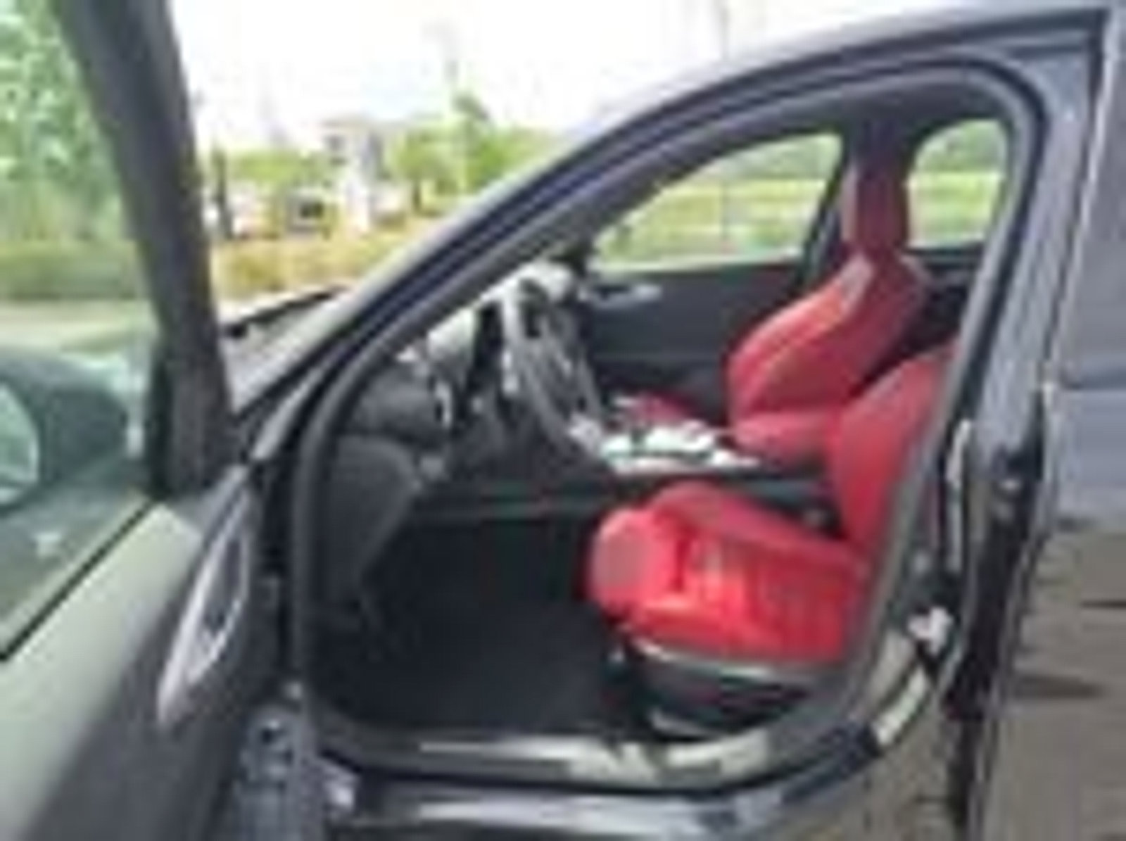 Used 2024 Alfa Romeo Giulia Ti w/ Performance Driving Package AWD/4WD image 7
