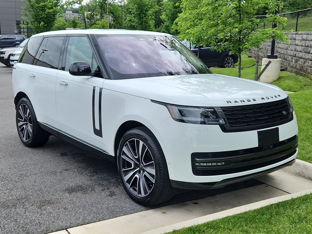 Used 2023 Land Rover Range Rover SE AWD/4WD image 10