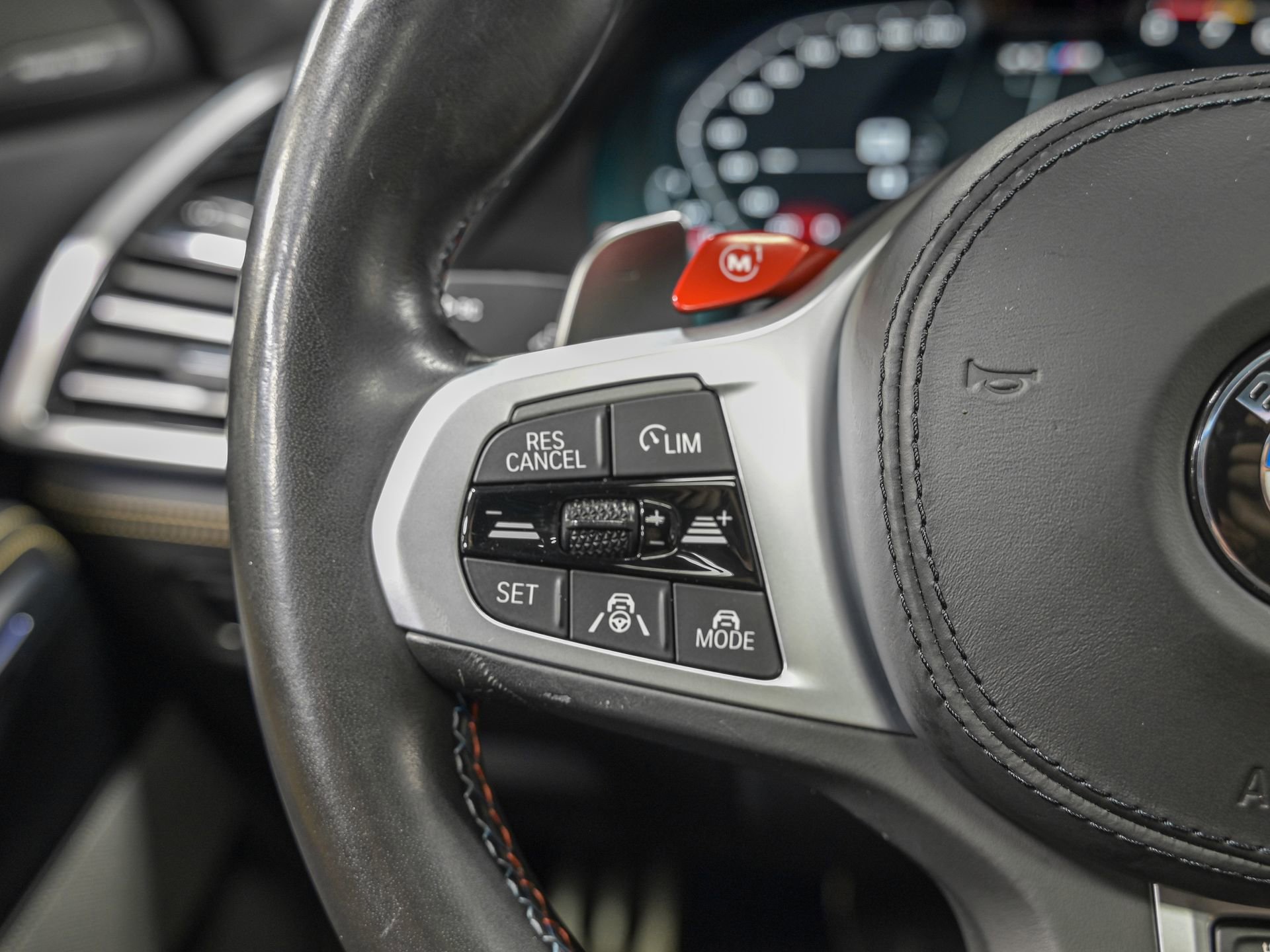 Used 2023 BMW X6 M w/ Competition Package AWD/4WD image 19