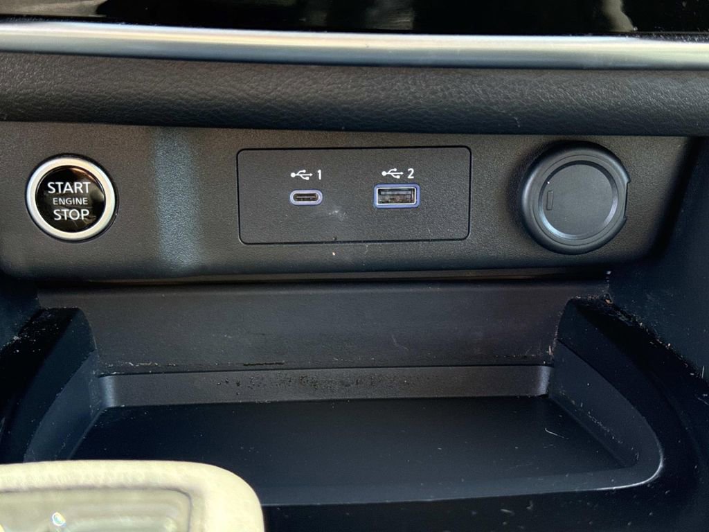 Certified 2023 Nissan Rogue S image 24