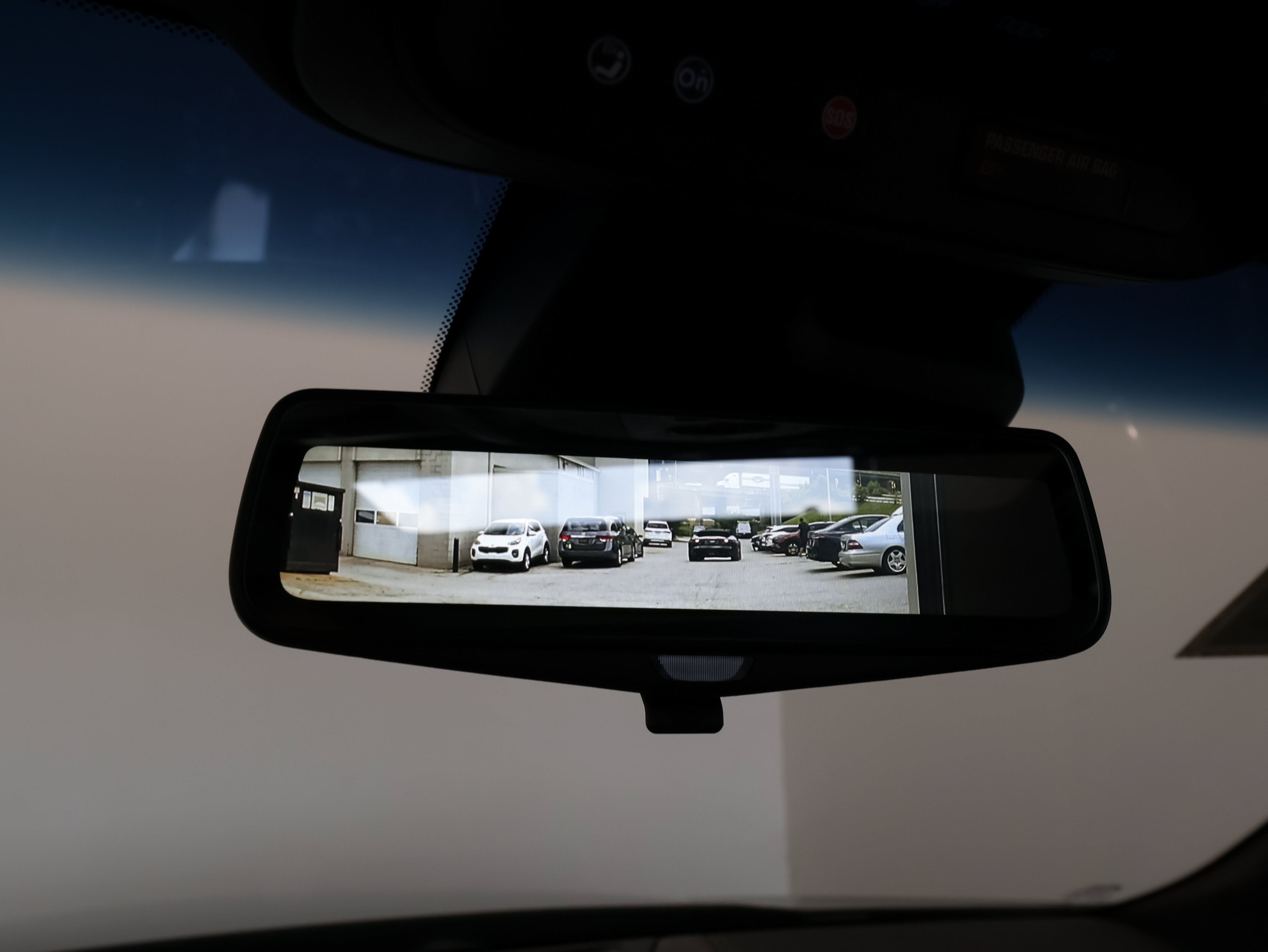 Used 2019 Cadillac CTS V w/ Luxury Package RWD image 38