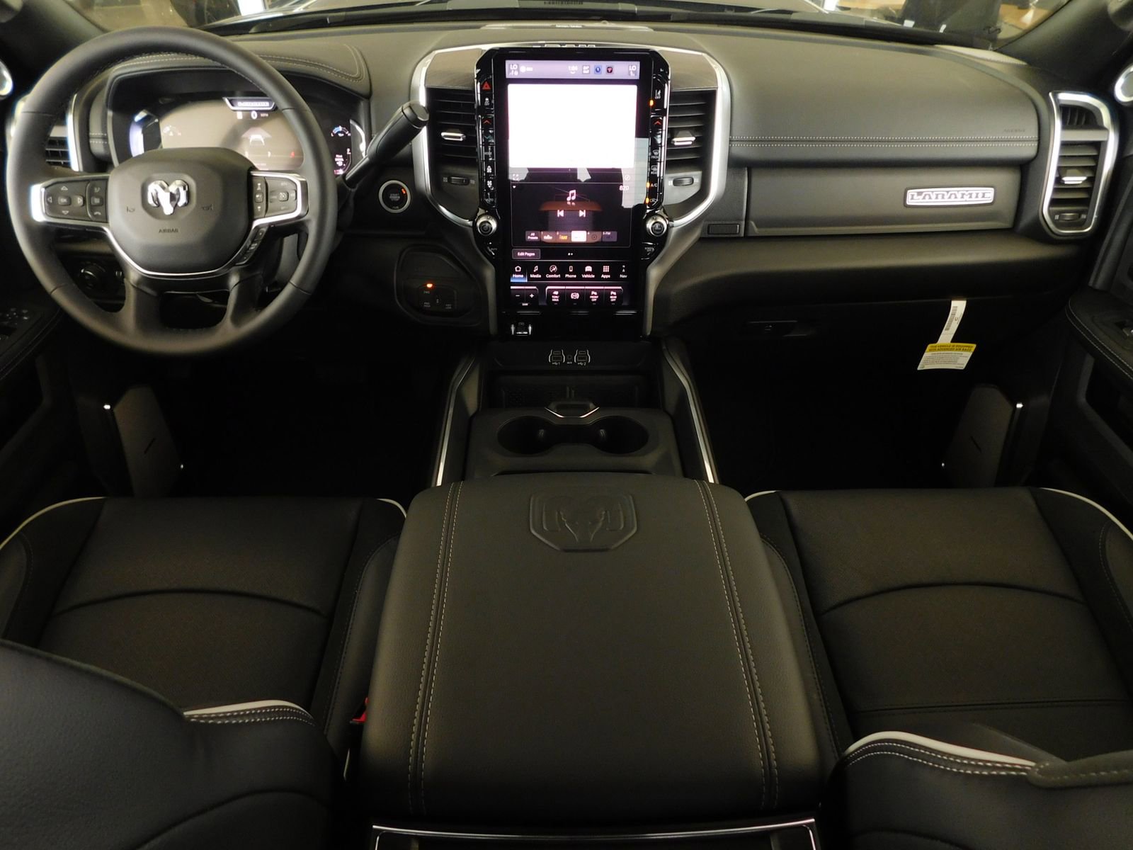 New 2025 RAM 2500 Laramie image 12