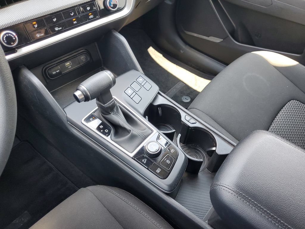 Used 2023 Kia Sportage LX AWD/4WD image 19