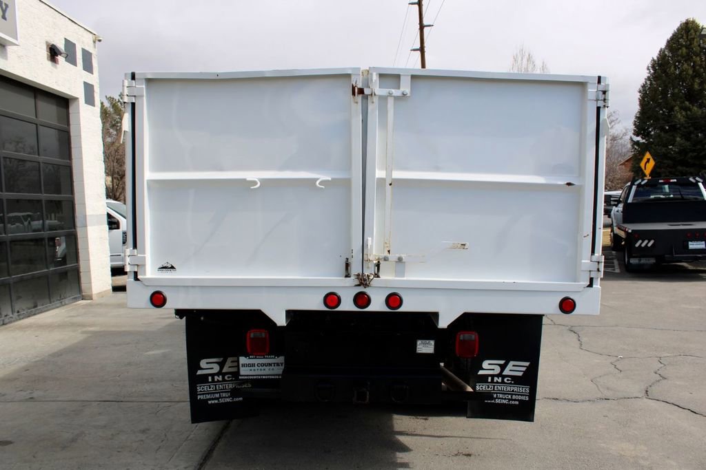 Used 2023 Ford F550 4x4 Regular Cab Super Duty image 11