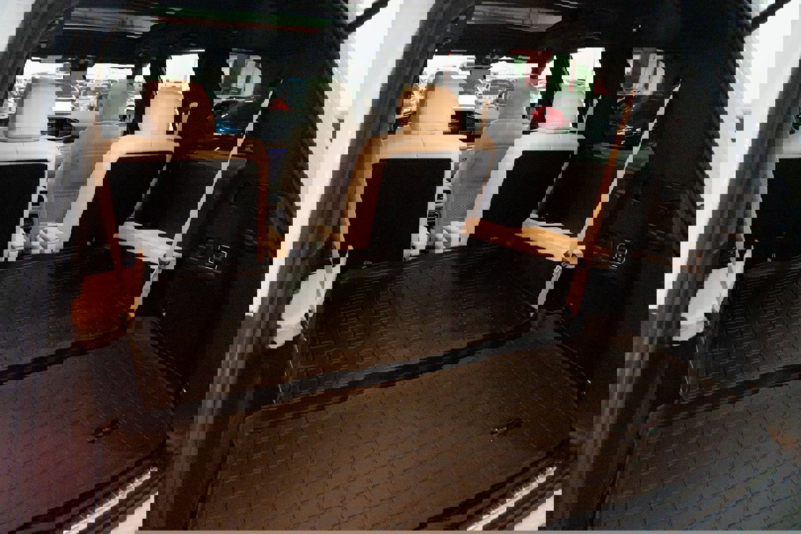 Used 2021 Mercedes-Benz GLS 63 AMG 4MATIC+ SUV image 33