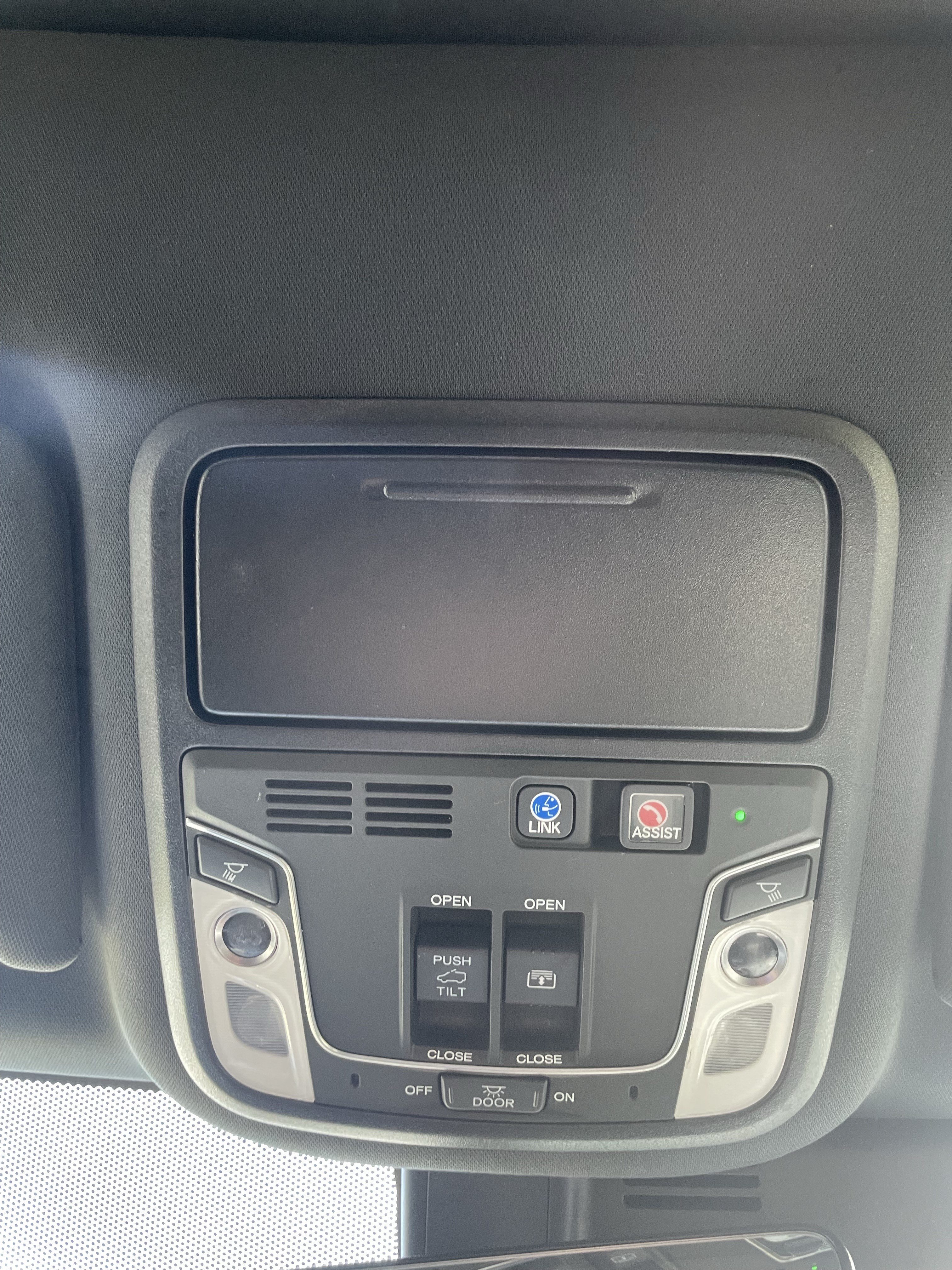 Used 2020 Honda Pilot Black Edition image 39