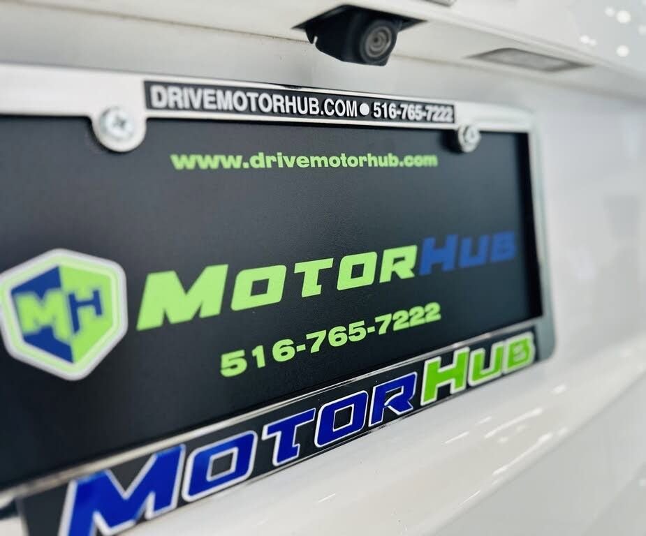 Used 2019 Chevrolet Trax LT w/ LT Convenience Package image 27