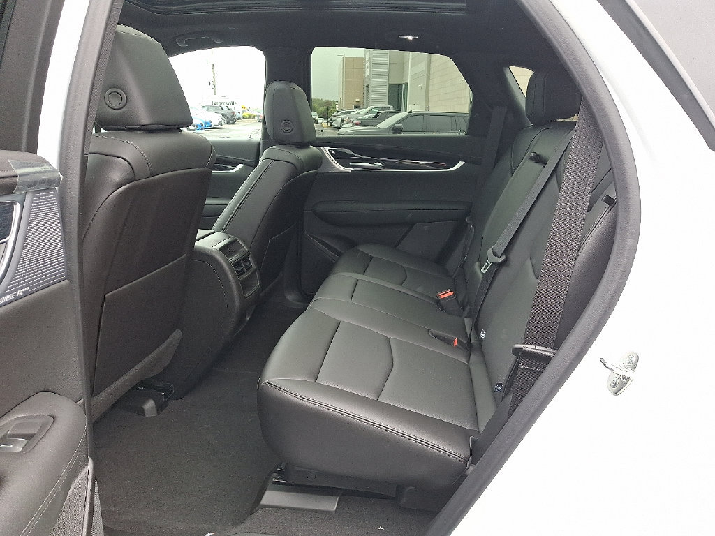 New 2026 Cadillac XT5 Premium Luxury FWD image 5