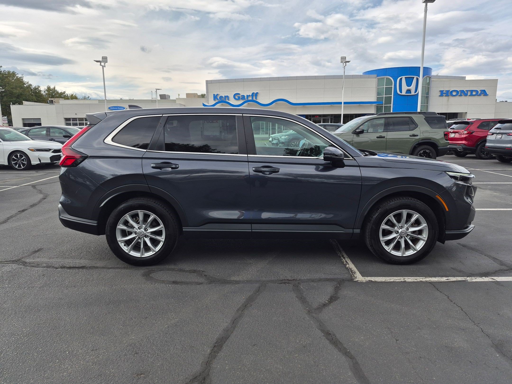 Certified 2024 Honda CR-V EX-L image 2
