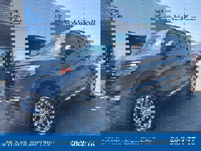 Certified 2023 Ford Explorer XLT w/ Equipment Group 202A image 1