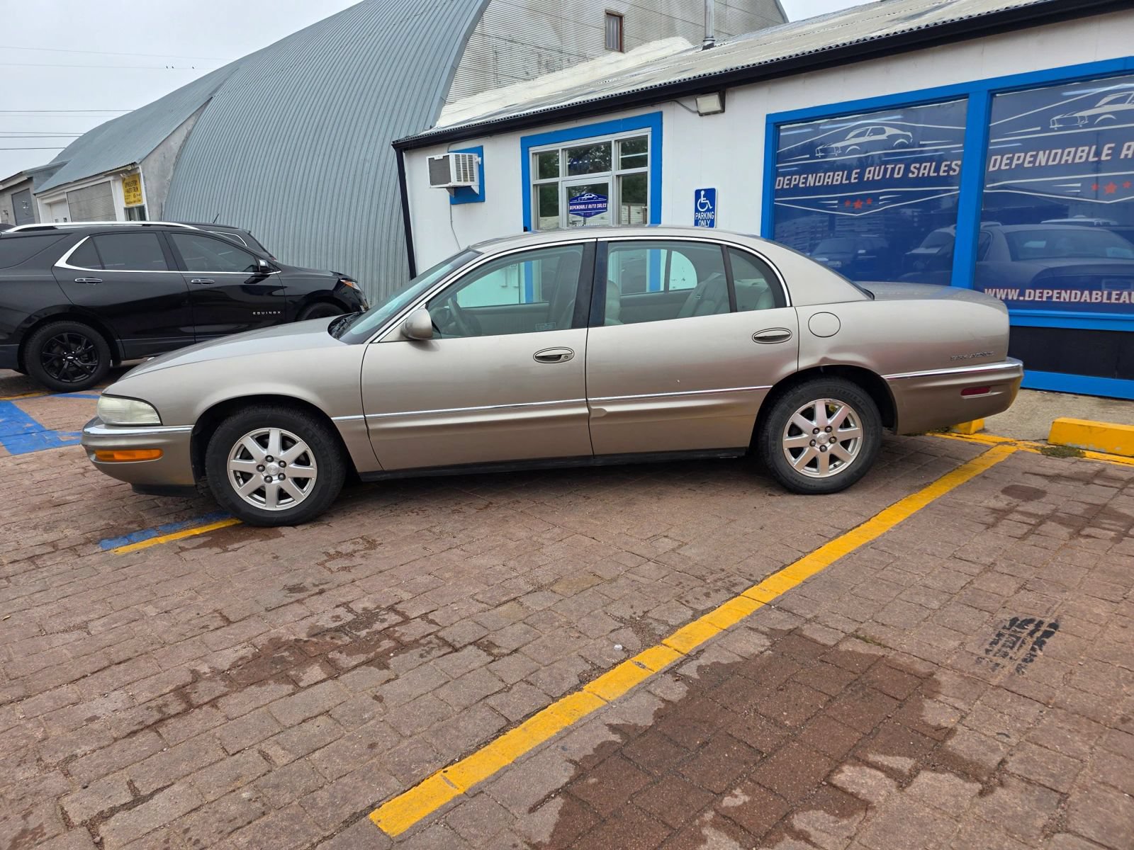 Used 2004 Buick Park Avenue FWD image 9
