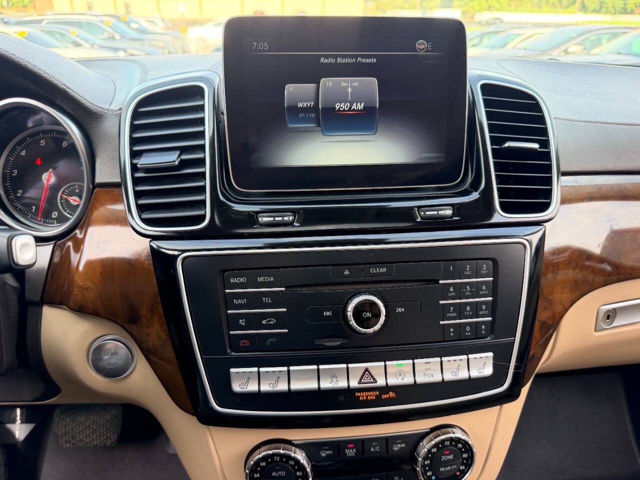 Used 2019 Mercedes-Benz GLS 550 4MATIC image 42