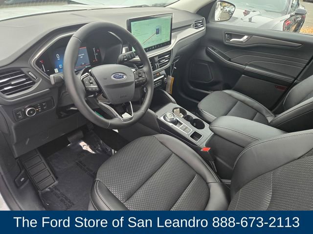 New 2025 Ford Escape SE image 3