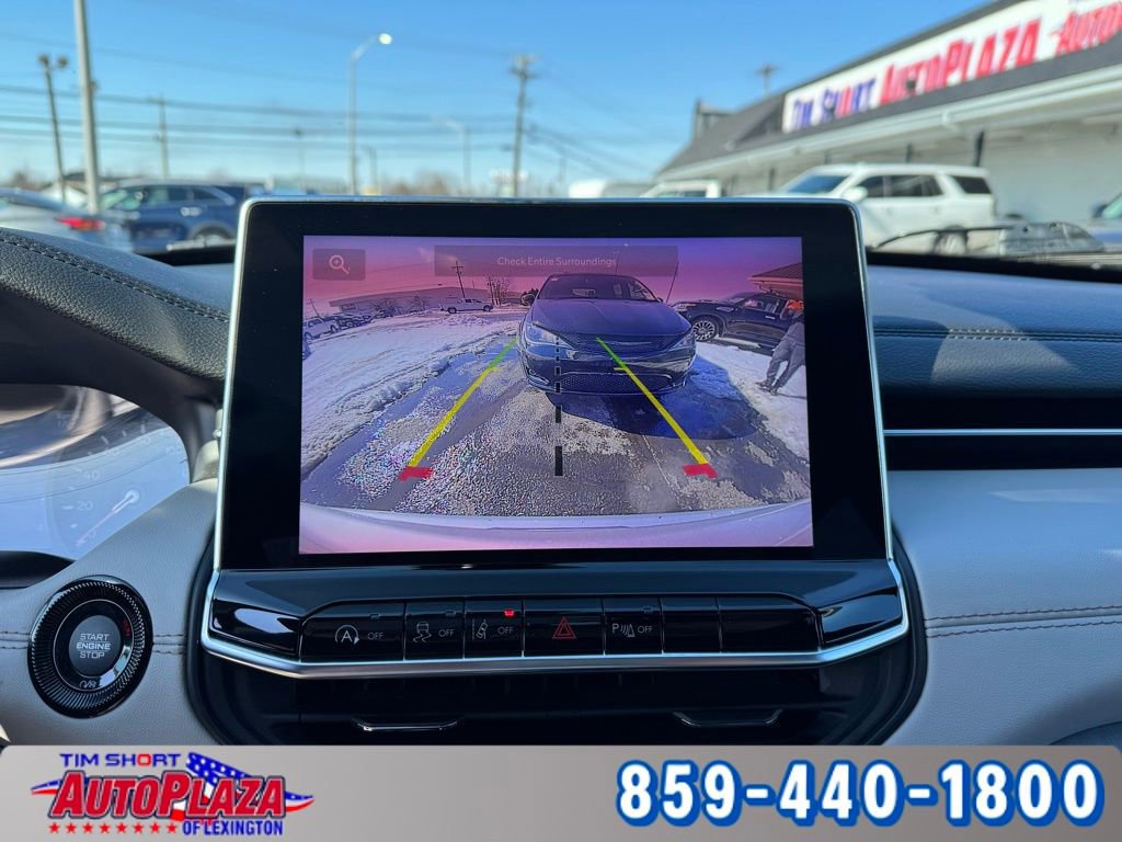 Used 2025 Jeep Compass Limited image 28