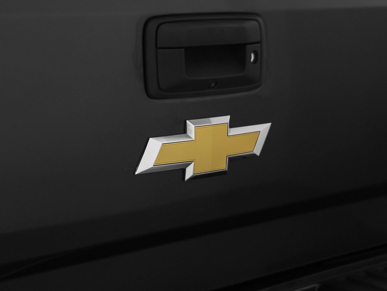 Used 2017 Chevrolet Silverado 1500 LTZ w/ Sport Package image 16