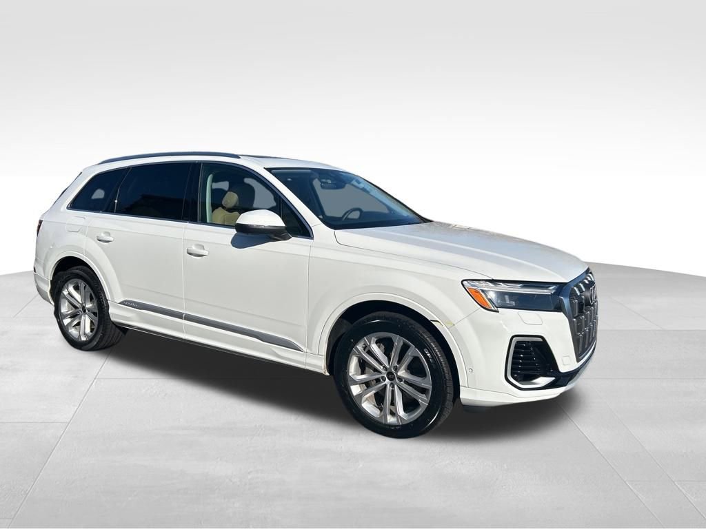 Used 2025 Audi Q7 3.0T Premium Plus image 7