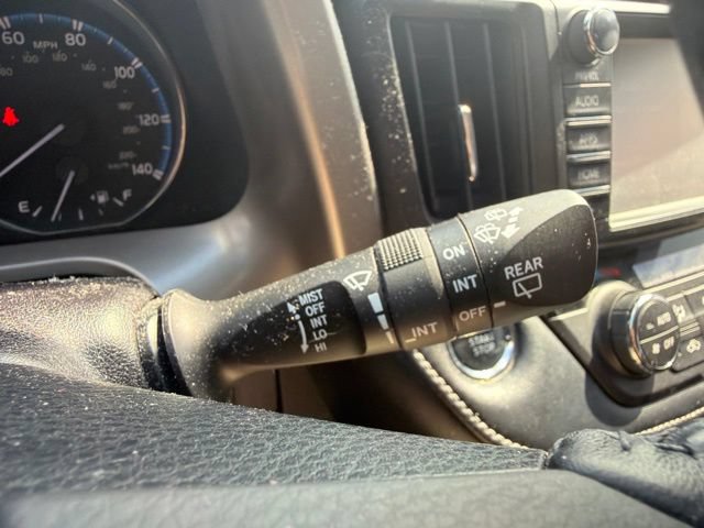 Used 2018 Toyota RAV4 Limited AWD/4WD image 44
