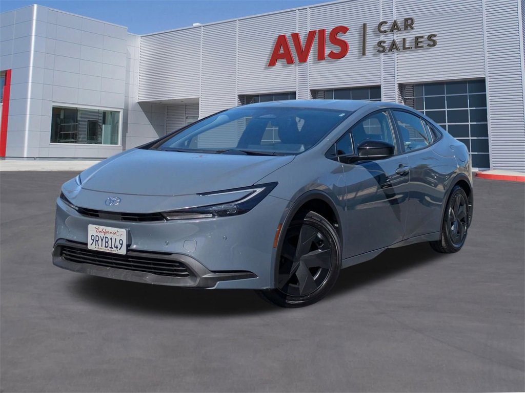 Used 2025 Toyota Prius LE