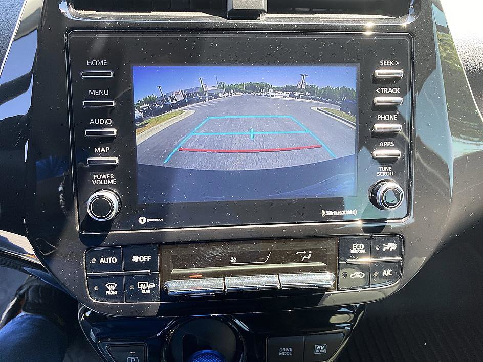 Certified 2022 Toyota Prius FWD image 15